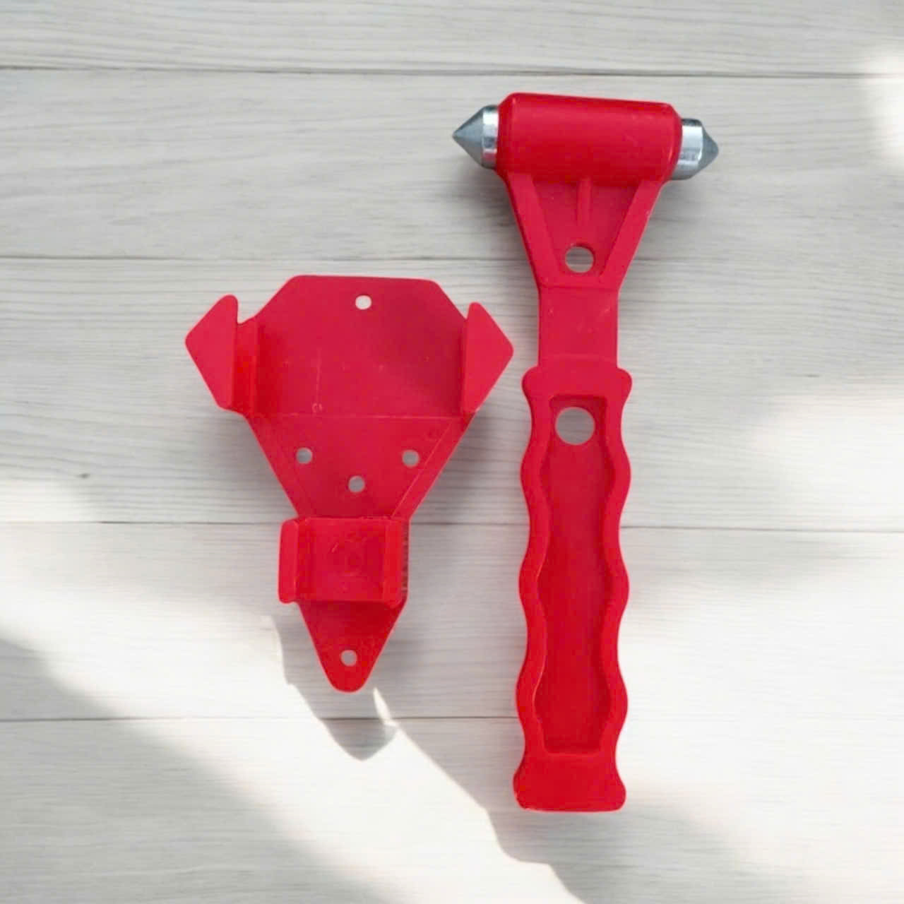 Búa phá kính ô tô (3) Búa phá kính thoát hiểm dùng cho ô tô, xe hơi, xe khách