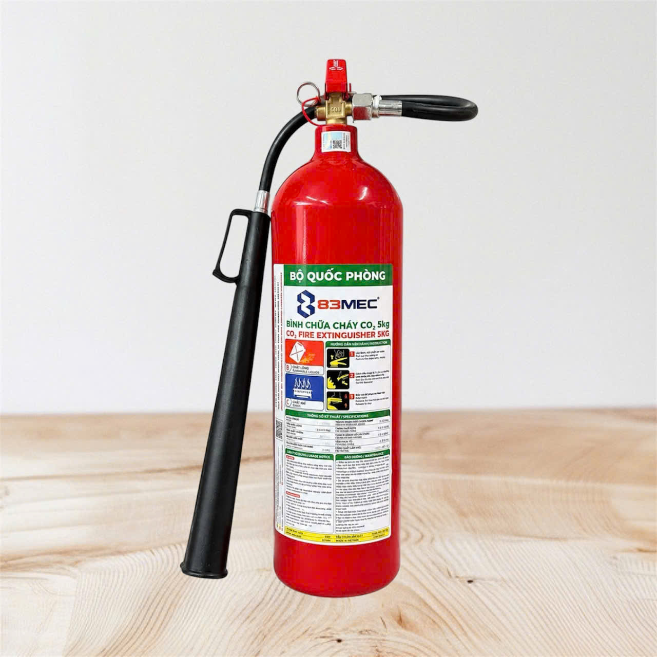 Bình chữa cháy 83MEC khí CO2 5kg – MT5 (1) Bình chữa cháy 83MEC khí CO2 5kg – MT5 (Tem kiểm định)
